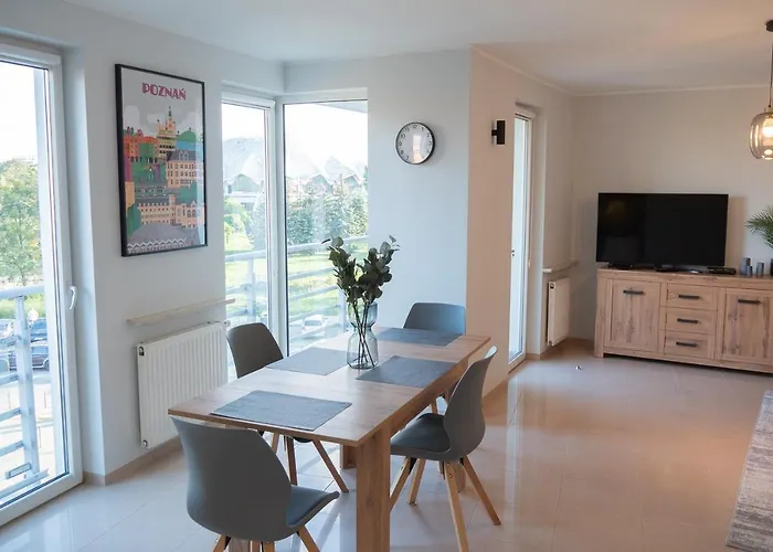 Apartament Wojskowa 1 / City Park