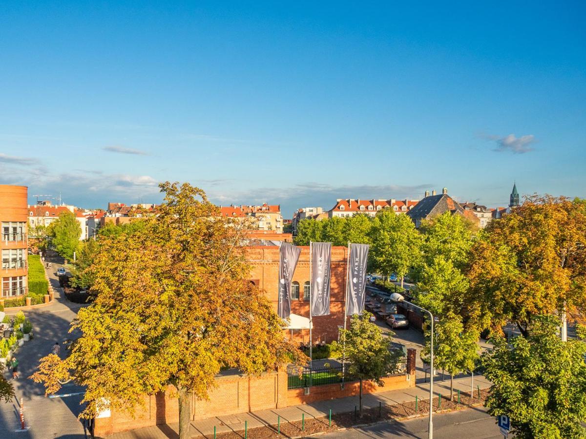 Wojskowa 1 / Park Apartment